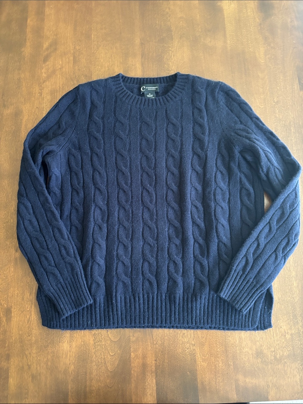 C by Bloomingdale’s Cable cashmere sweater size Medium navy